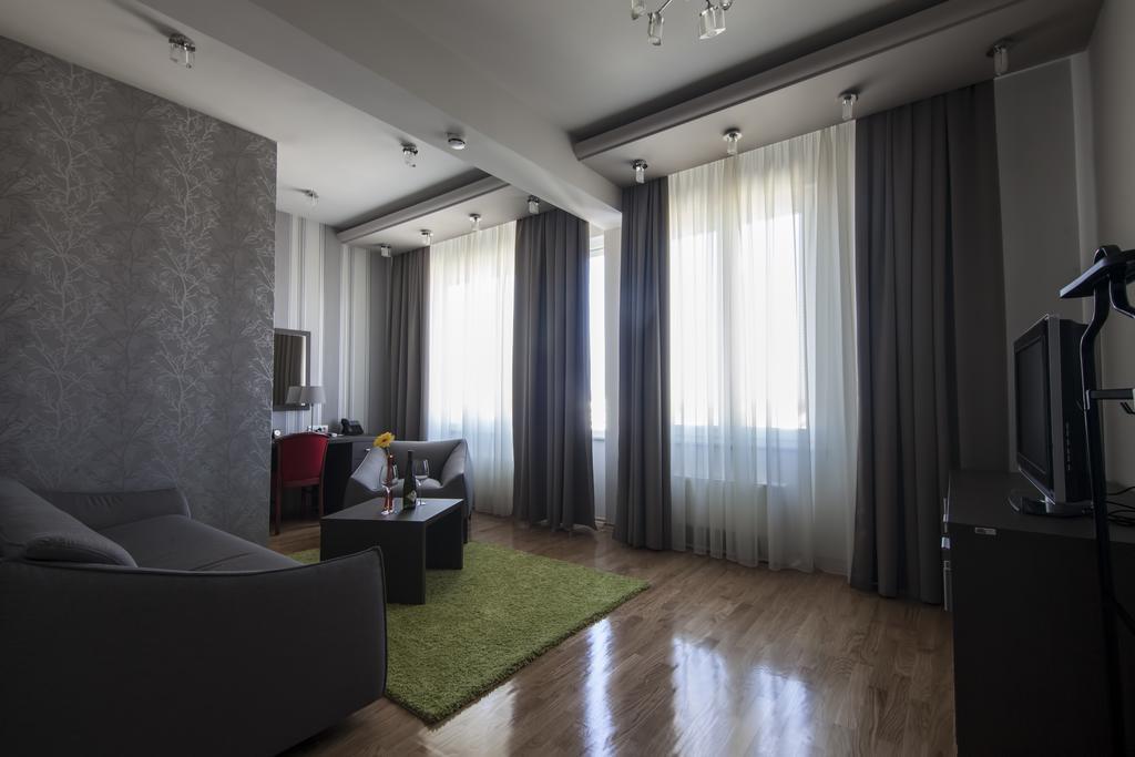 Drina Hotel Bijeljina Exterior photo